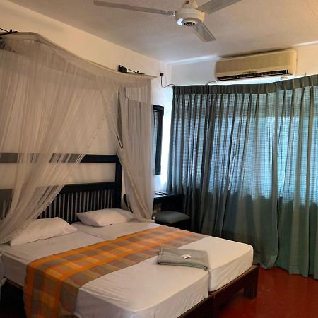 Nilani Hotel Ratnapura Luaran gambar