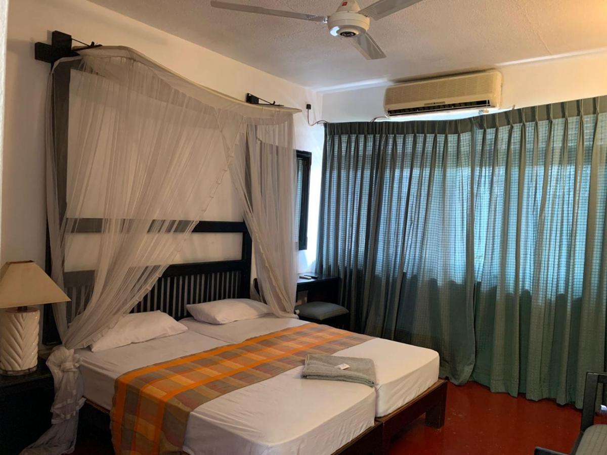 Nilani Hotel Ratnapura Luaran gambar