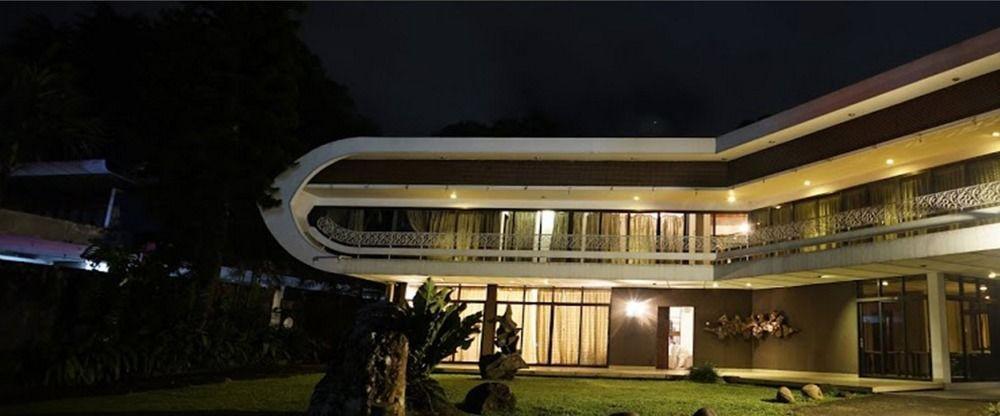 Nilani Hotel Ratnapura Luaran gambar